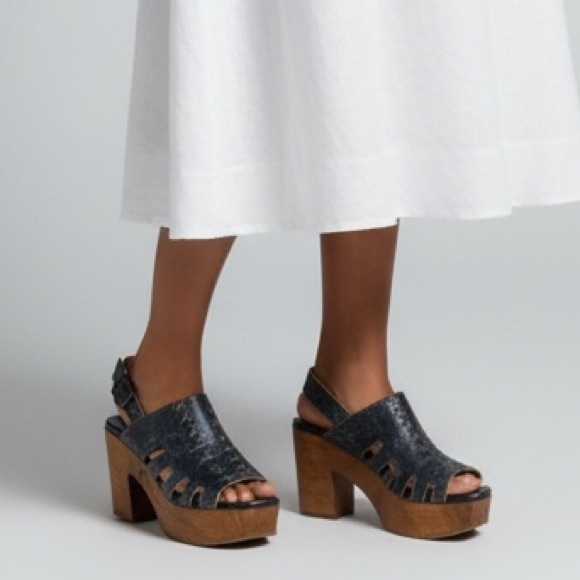 BED|STU Shoes - BED|STU Fontella Distressed Black and Brown Platform Sandals 7.5